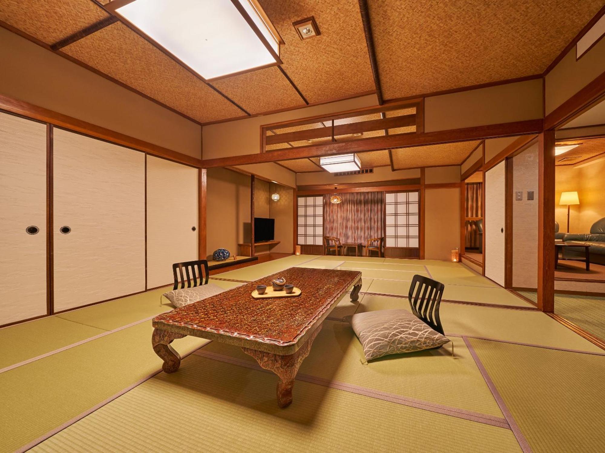 Ooedo Onsen Monogatari Ureshinokan Exteriér fotografie